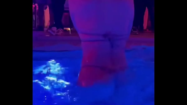 If i came to atl for halloween who would want to work with me 