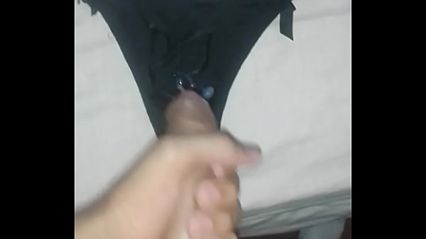 Play MP4 - masturbacion