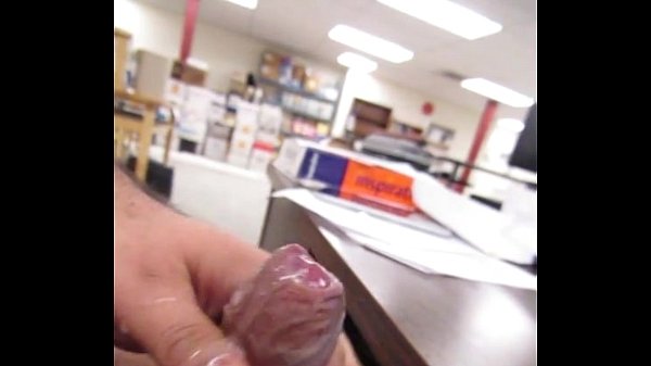 Play MP4 - cumshot solo closeup 480p &commat; 60fps