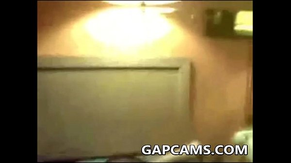 Amateur girl_blow fuck 2 guyson webcam