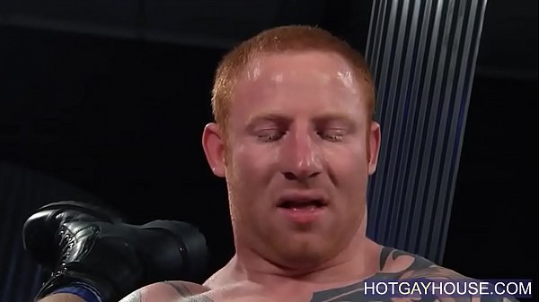 Amateur blonde grinds and humps cock