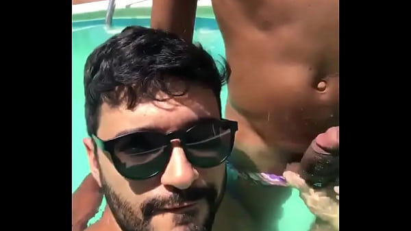 Play MP4 - MARCOS GOIANO - MAMANDO O PAUZ&Atilde;O NA PISCINA