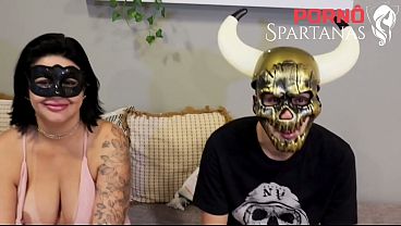 Esposa Deu o Cu na Frente do Corno na Arena Spartanas 