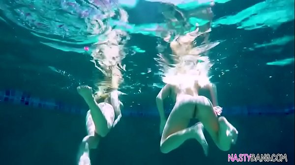 Nasty_pussy tomouth threesomeAlexis_Monroe Blair Williams