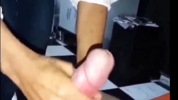 Mulher é filmada fazendo dancinha se fudeu jogaram na internet