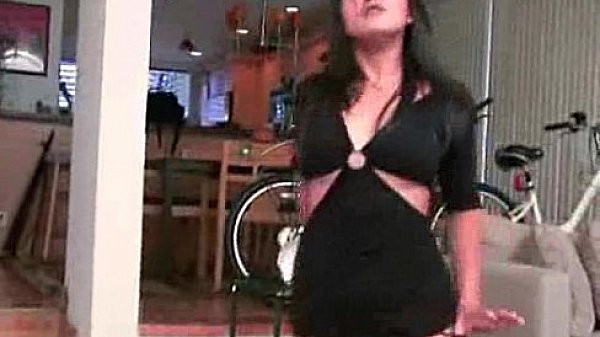 Asian Cat Dancing Sexy 