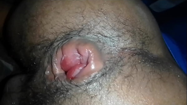 Un hombre complaciente me cumple fetiche tan delicioso me gusta mucho, pago para que me lo hagan babys 