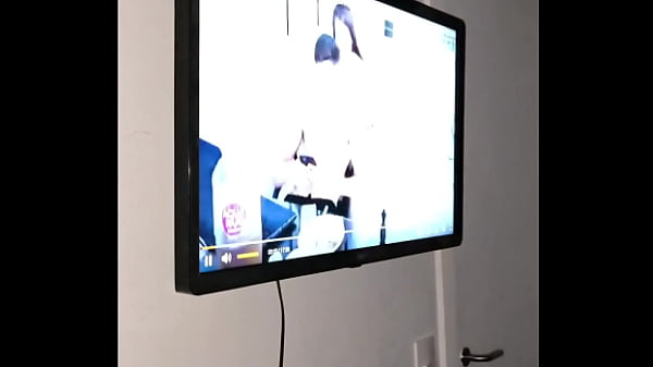 Nonton Masturbating To "me Follo Al Mejor Amigo De Mi Novio Al Frente De El Y No Se Da Cuenta" - Part 1 thumbnail