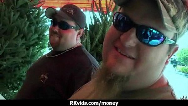 Amateur chick takes money for a fuck 10 