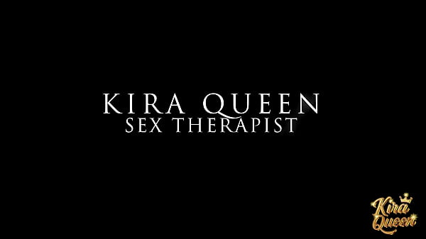 Nonton Therapist Kira Queen Lets Her Horny Patient Fuck Her Pussy! thumbnail