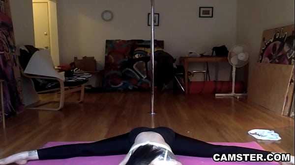 Big natural tits brunettedoes yoga live on webcam