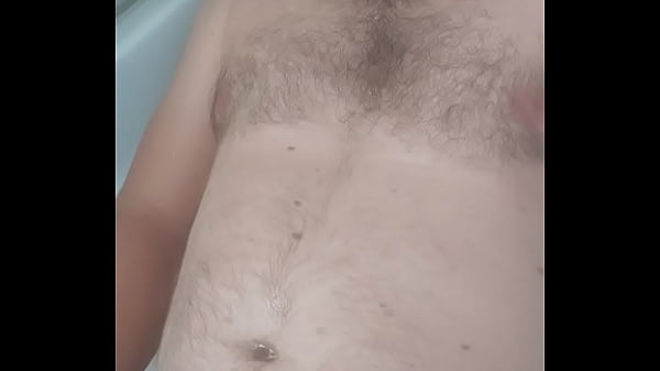 Imi place foarte mult sa ma masturbez la webcam si sa imi beau pisatul si sperma! 