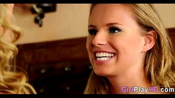 Girls who eat pussy_0540