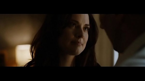 Alexandra BreckenridgeZipper_2015