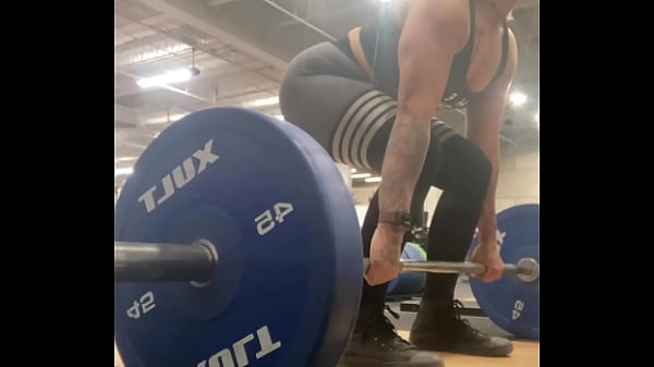 Play MP4 - What a strong back you&rsquo;ll have Bobbi Jo88