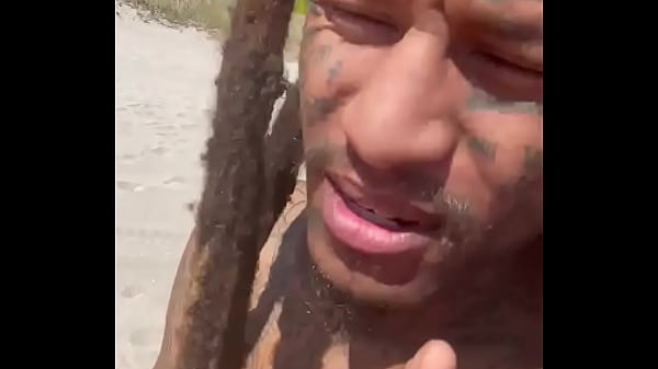 Play MP4 - Swallowing GakTrizzy&rsquo;s BBC At The Beach