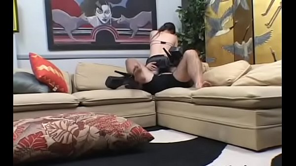 Nonton Insatiable Floozy Getting Hard Fucked thumbnail