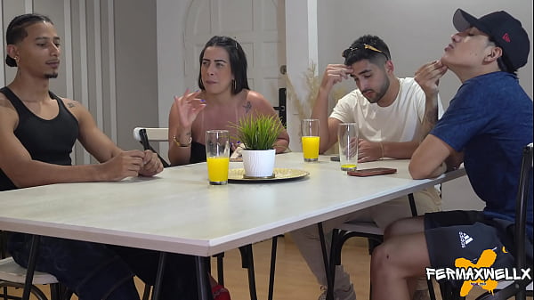 Play MP4 - una perra bbw recibe una doble penetracion-esposa infiel se folla a los dos socios de su marido