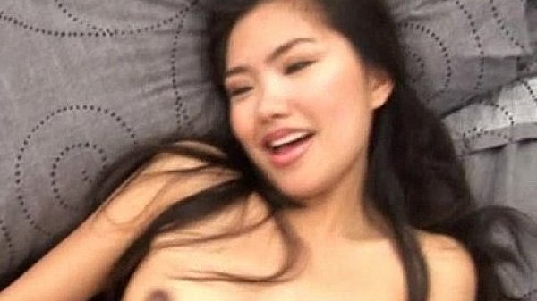 Nonton Asian Babe 235 thumbnail