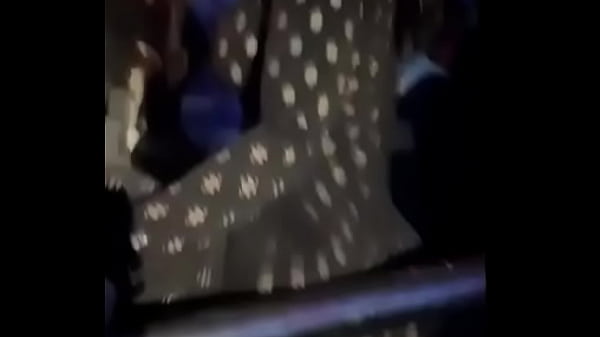 Nonton Thick Babe Twerk thumbnail