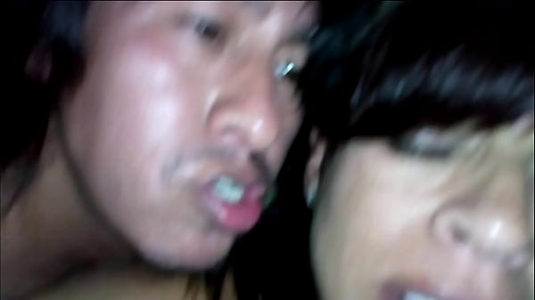 Play MP4 - Mi esposa llega de viaje y la recibo con muchas ganas de comerme su culito&period;