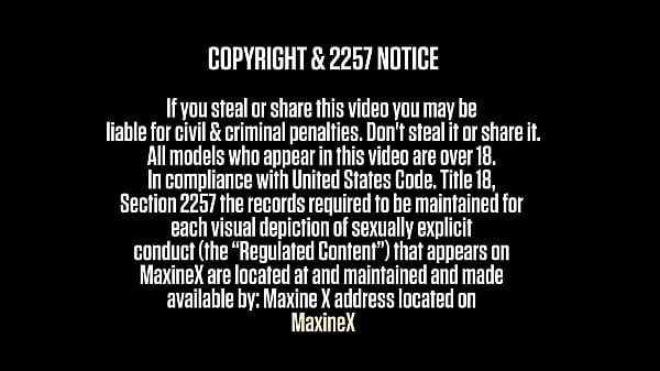 Nonton Maxine Gotta Suck Alec Knight Balls To Make Him Cum On Her Tits! thumbnail