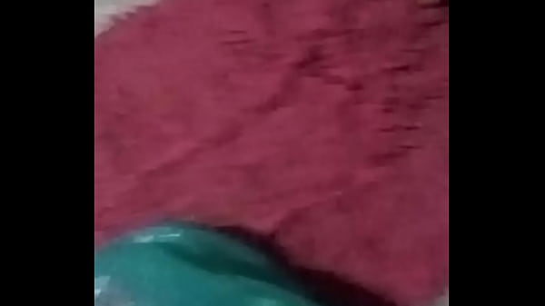 Nonton Exibindo Me Para O Entregador Enquanto O Corninho Espera thumbnail