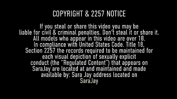 Nonton Phat Ass Milf Sara Jay Strap On Fucked By Thick Lesbian Roxie Ray! thumbnail