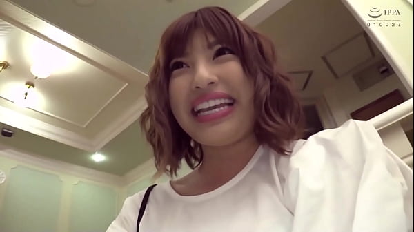 キスより濃厚で淫靡なモノ、それが接吻！接吻大好き、感度max早川瑞希ちゃんが登場！ thumbnail