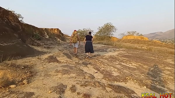 Tinha Uma Mulher Religiosa Orando No Alto Do Morro, Pedi Para Ela Me Apresentar O Lugar, E Acabei Colocando Ela Para Rezar Chupando A Minha Rola E Depois Fudi A Buceta Dela Gostoso thumbnail