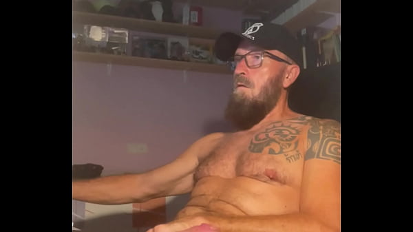 Play MP4 - Hugot 93  21&sol;08&sol;25