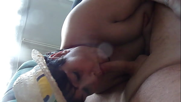 Play MP4 - Une  petite s&eacute;ance  avec un nouveau fan