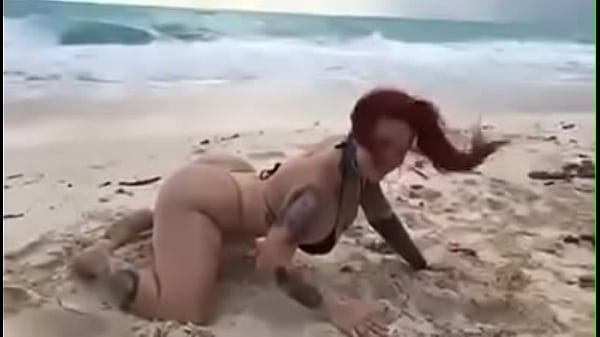 Nonton Nalgas Arena Y Mar thumbnail