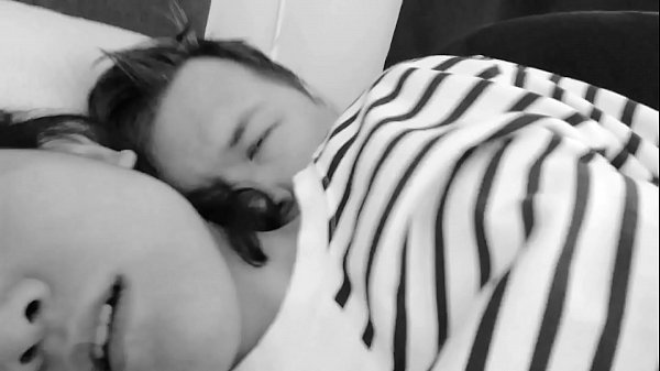 Play MP4 - Morning fuck with Asian Teen Girl