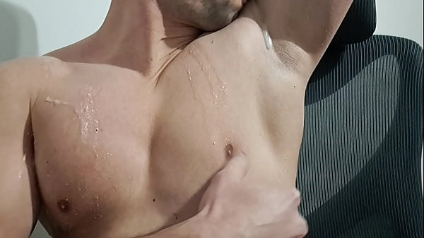 Play MP4 - Armpit spit gay masturbation