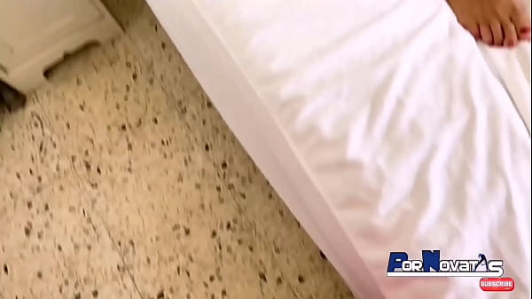 Play MP4 - PORNOVATAS - Madura Espa&ntilde;ola tetona 52 a&ntilde;os con grandes tetas naturales cabalgando la gran polla espa&ntilde;ola de V&iacute;ctor Bloom en su casa&period; Menuda follada