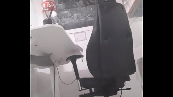 Transgender mess prepares to fuck ass with huge dildo