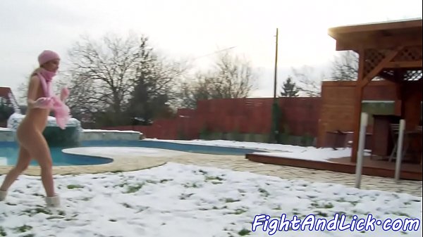 Eurobabes licking pussies after snow fight 