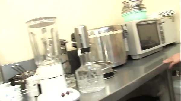 Nonton 999analcam.com - Hot Maid Masturbates In The Kitchen With A Toy thumbnail