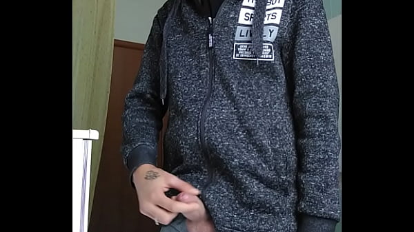 Play MP4 - Sborrare sulla lavabiancheria&period;&period;&period;&period; Io solamente  come porno attore ne voglio almeno 5000 al mese&period; E' sso sexy&period;