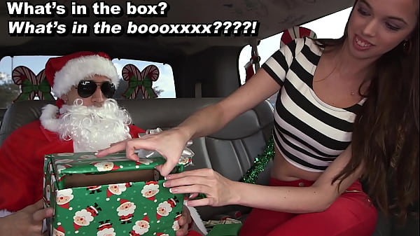 Bangbros - Santa Claus Gifts Mia Monroe His Dick In A Box. Happy Holidays! thumbnail