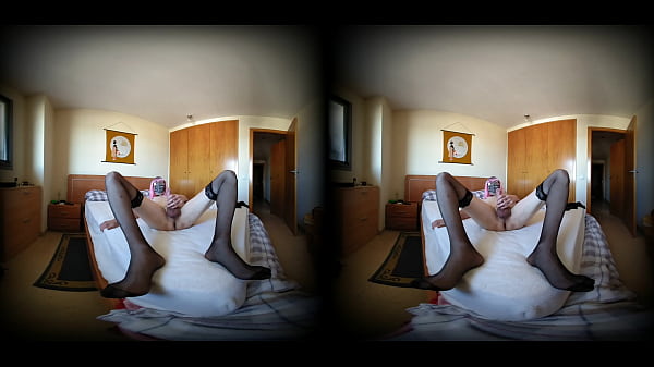 Naked crossdresser jerking off 