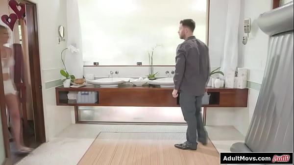 Play MP4 - Stepmom and stepteen 3some massage fuck