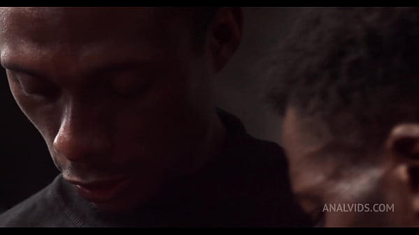 Aura Sincollects mafia_debts through Monika Kenig s holes FLX008