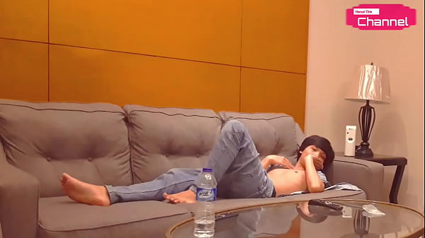 Play MP4 - &lbrack;Hansel Thio Channel&rsqb; I'm In The Rain With Thunder Back To Hotel After Excursion Part 1