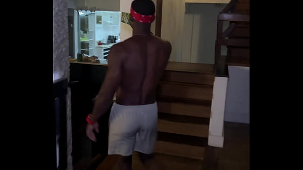 Nonton Traindo Meu Namorado Esse Neg&atilde;o Dotado thumbnail