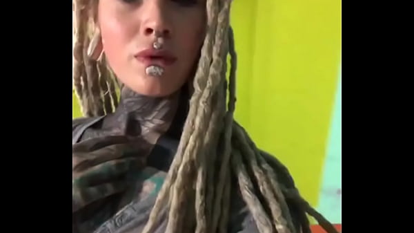 What do you think of the psyland25 scenery for a tattoo model photoshoot #tattoophotoshoot #psyland25 #model #tattooodel