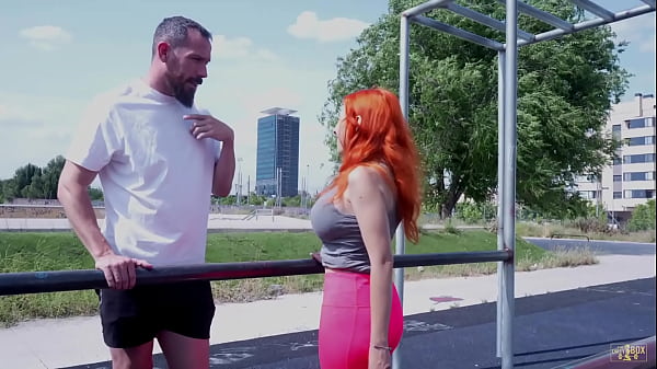 Play MP4 - I teach a stranger how to do CrossFit and we end up fucking wildly&period;