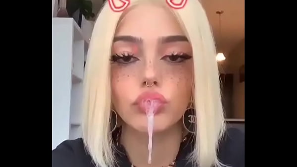 الوسخه في قلبي وفي عيني 