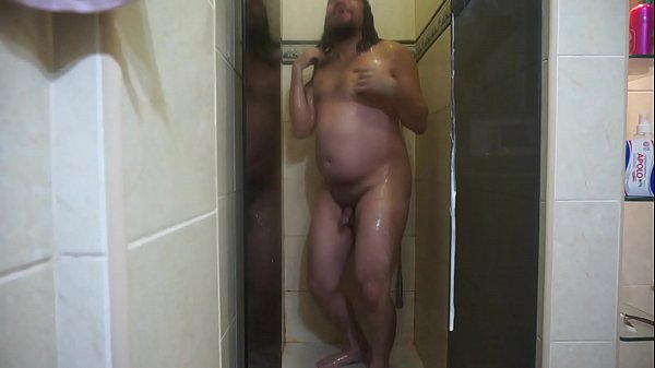 BLUEZAO SENSUALIZANDO NO BANHO AO SOM DE I'M_TOO SEXY